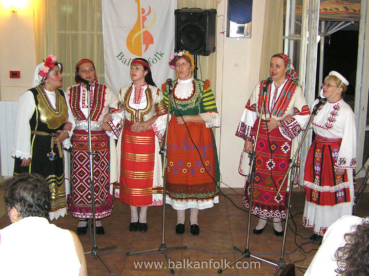 Bulgarian songs at folklore seminar Balkanfolk 2007